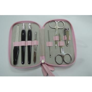 MANICURE SET